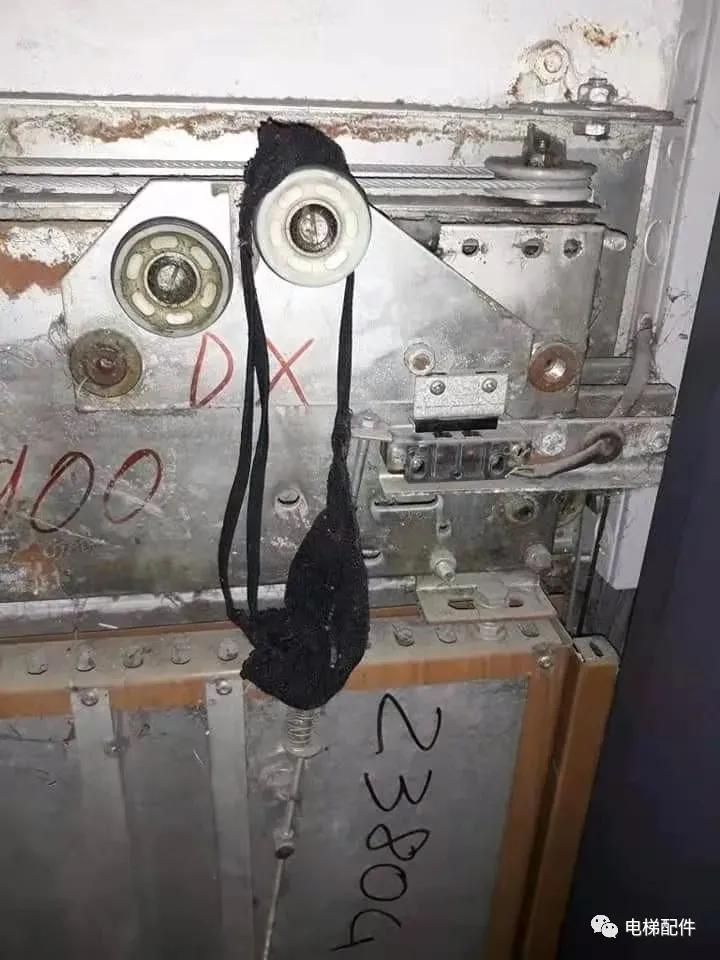 电梯轿厢保护要求,电梯轿厢尺寸国家标准号