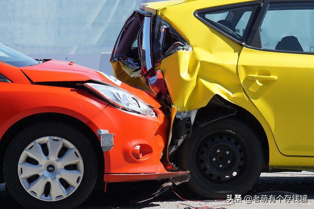 交通事故对方全责没钱赔怎么办,如果交通事故负全责没钱赔怎么办