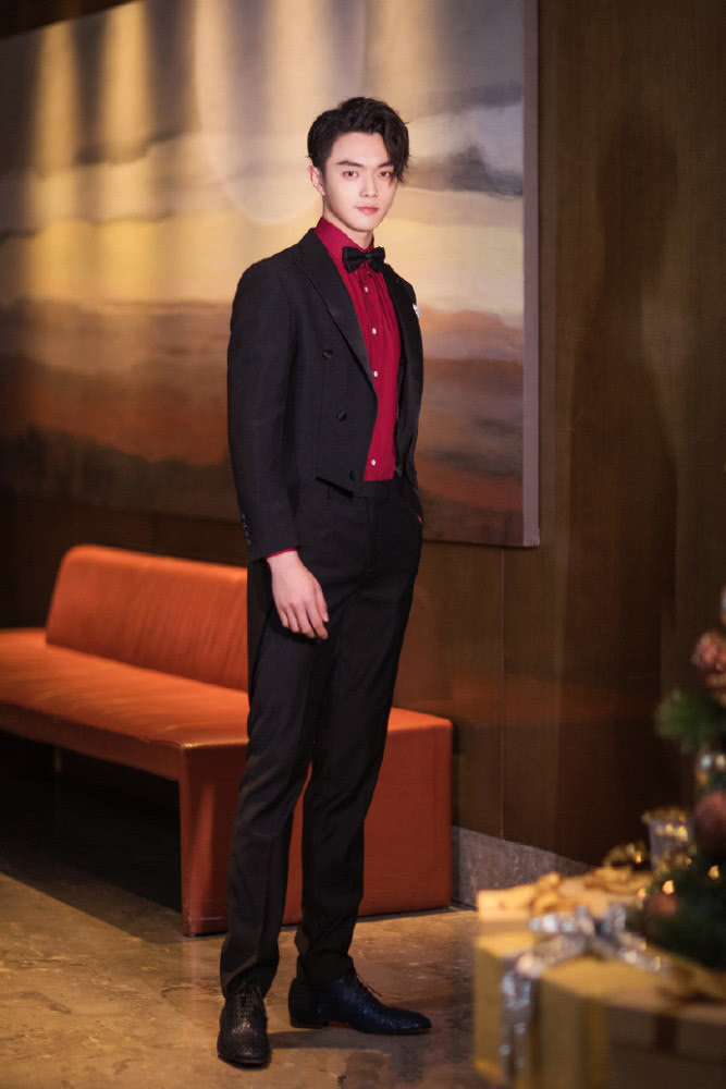 网络文艺中的“魔气”或者“煞气”的社会原型是什么？