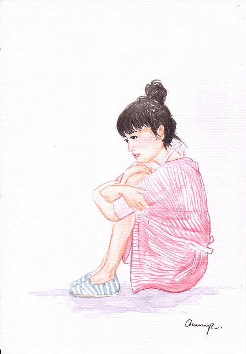 漂亮的女生会被同性排斥吗,声音嗲的女生很恶心吗