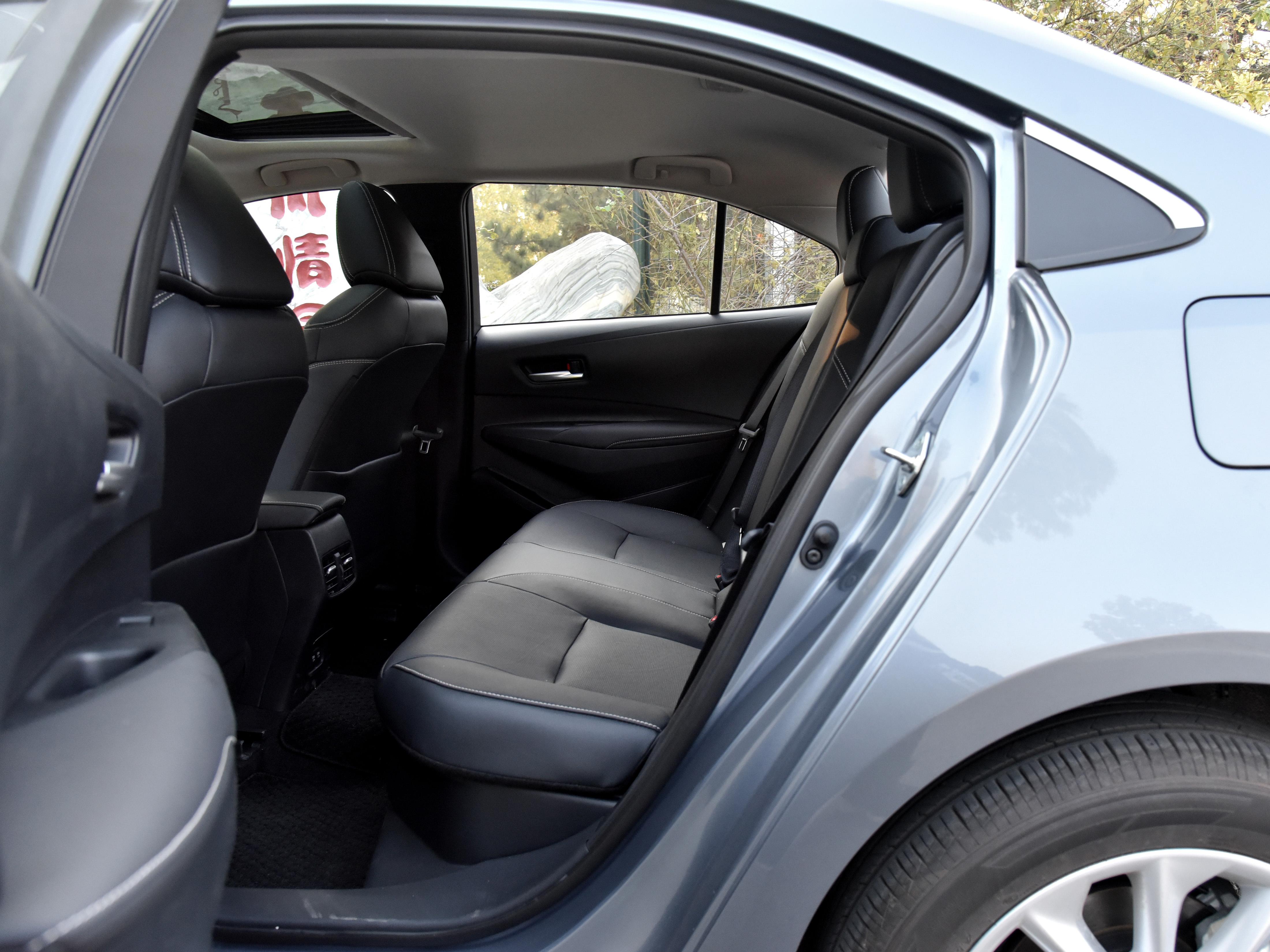 全新一代丰田卡罗拉实车到店,家用车排行丰田卡罗拉