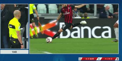 米兰著名角球还没发出来就判点球,米兰两次罚丢点球