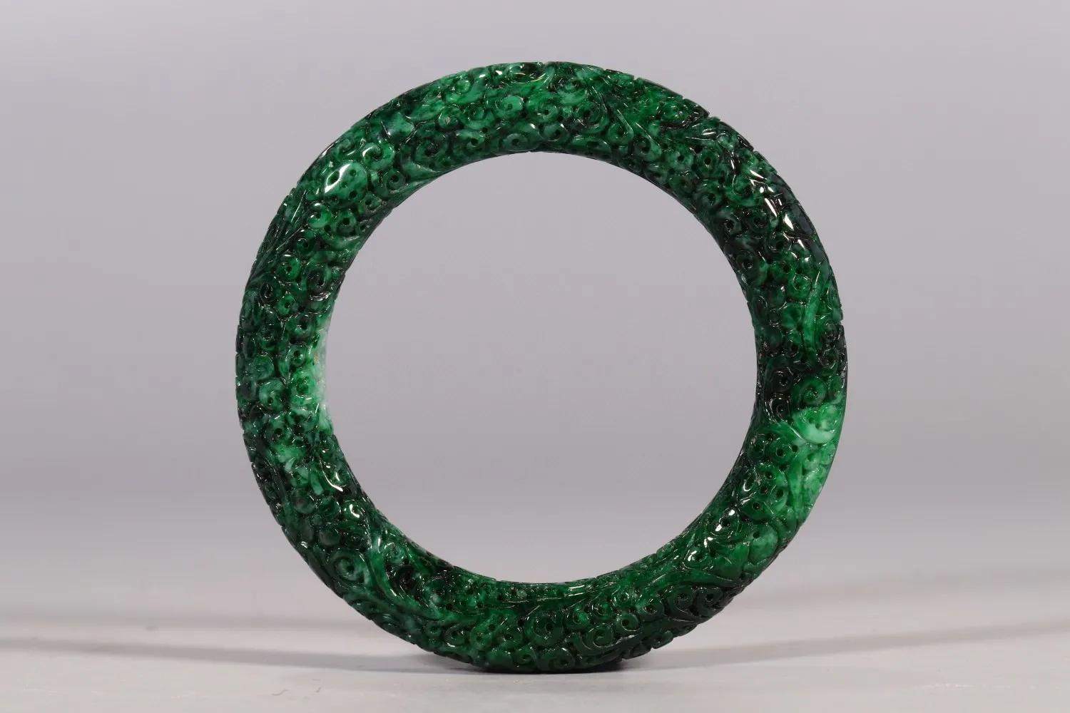 翡翠挂件分享,分享几款翡翠