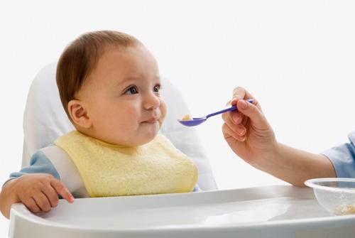 断奶有利于孩子的成长,怎么有效的给孩子断奶