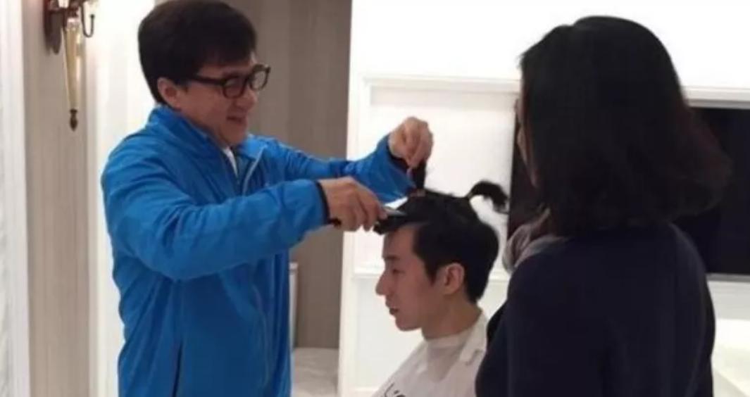 同为星二代,同样都是星二代