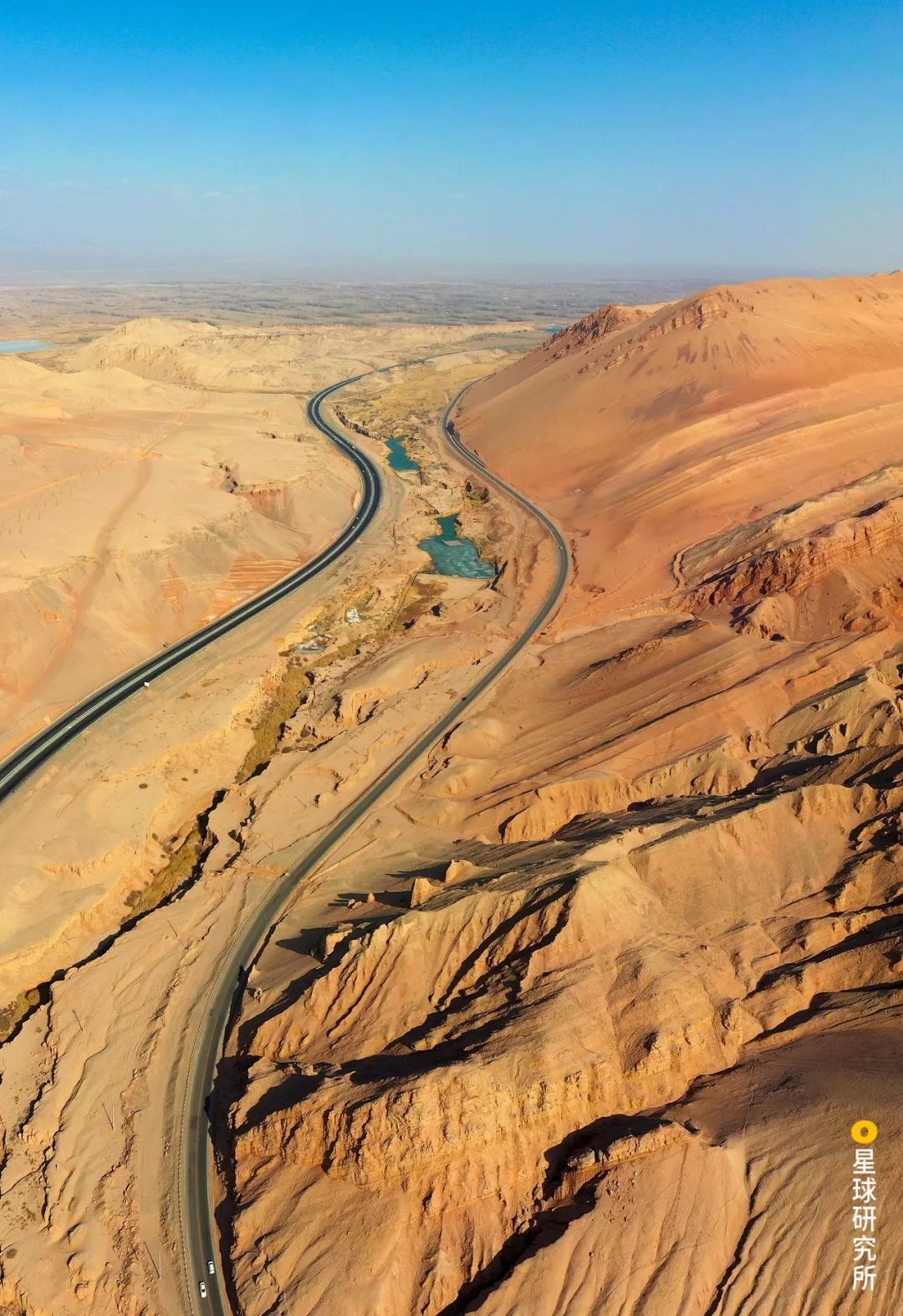 5000公里看地球,5000英里在中国是多少公里