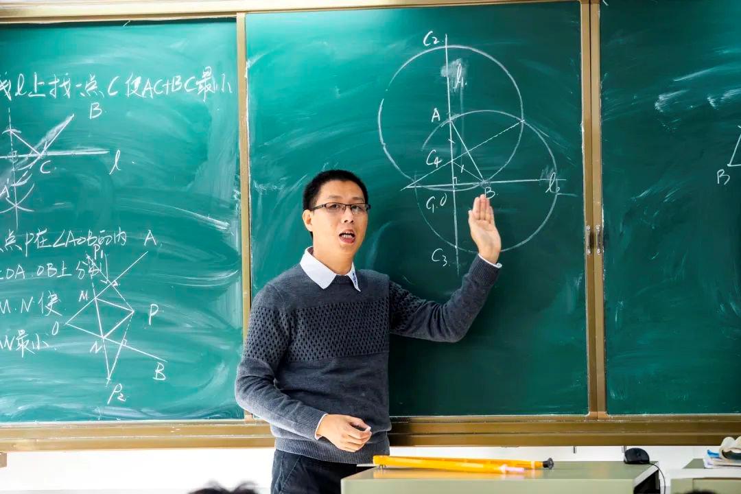 北京师范大学广州实验学校做真教育，真做教育办出特色优质名校