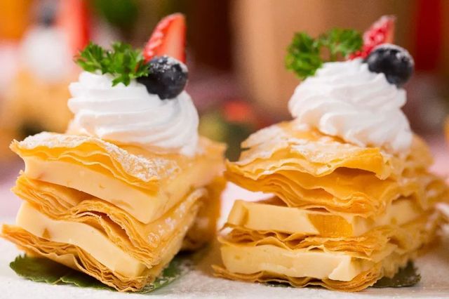 上海小新主题餐厅,北京小新主题餐厅