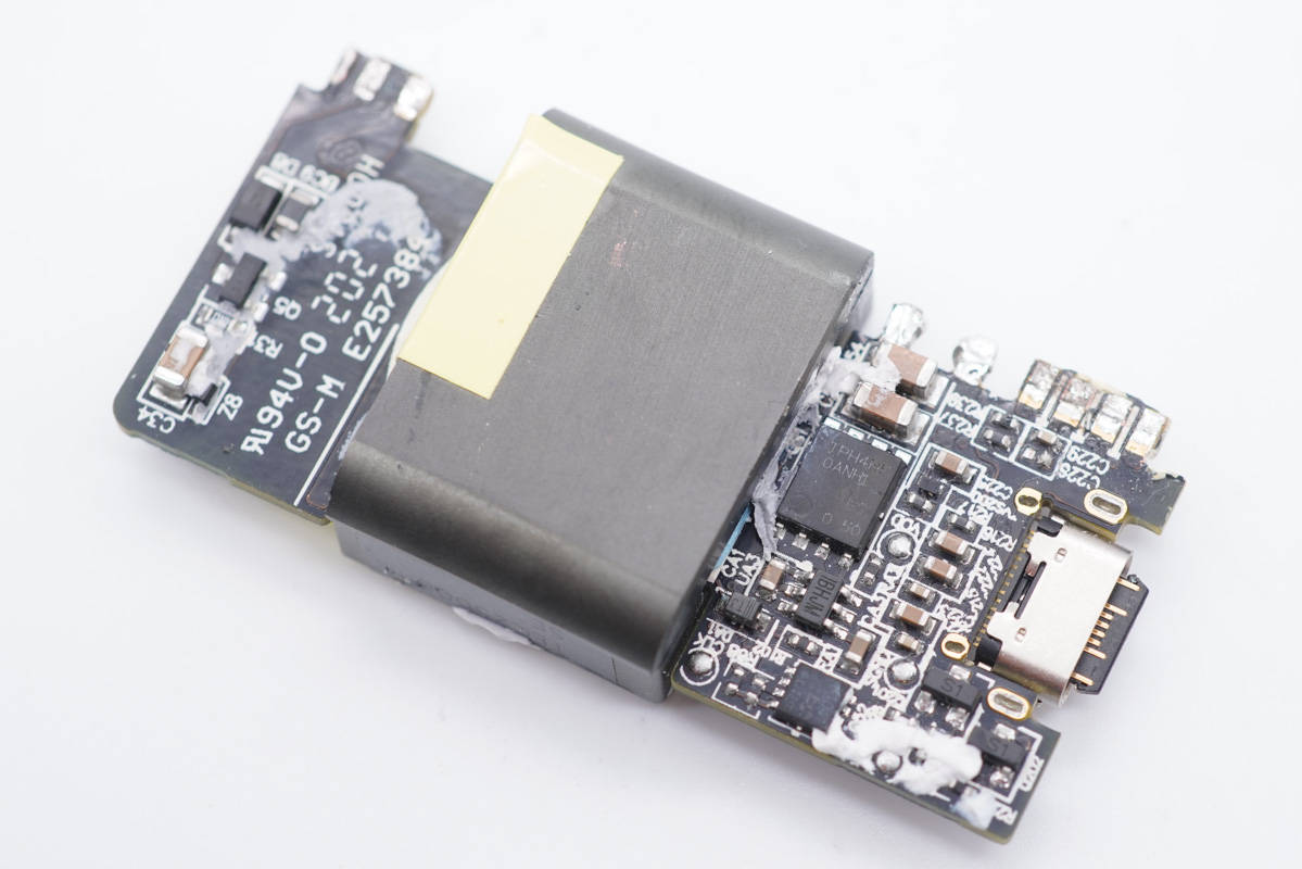 紫米氮化镓65w对比紫米普通65w,紫米65w氮化镓