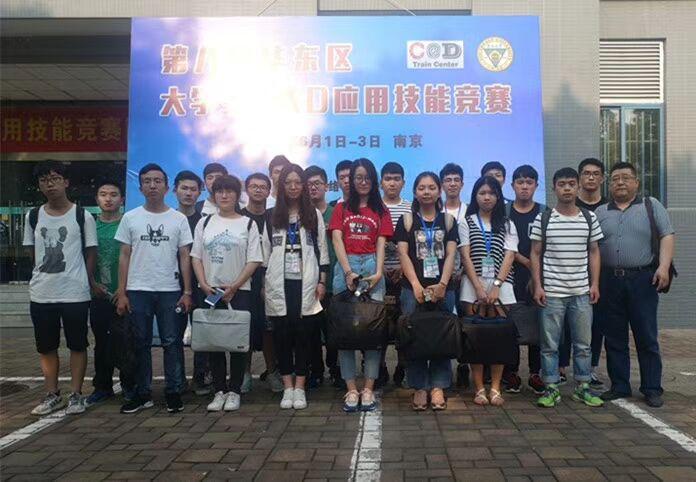 南京“最铁”四姐妹:上同一所大学,住同一个宿舍,奖学金拿到手软,全部考上研究生