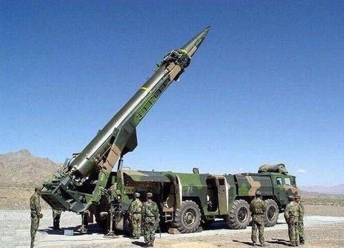 沙漠靶场增新靶标，对美警告意味浓厚，“*独台**”再无挣扎空间