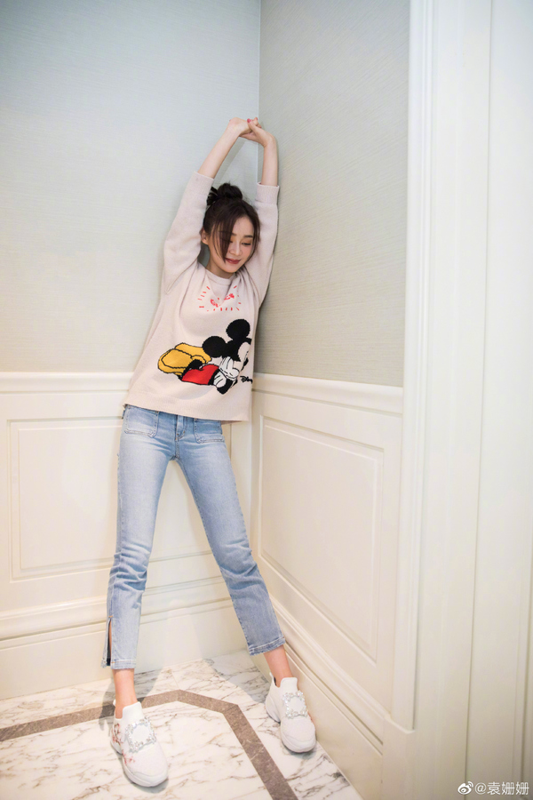 袁姗姗机场飞行夹克,袁姗姗牛仔夹克