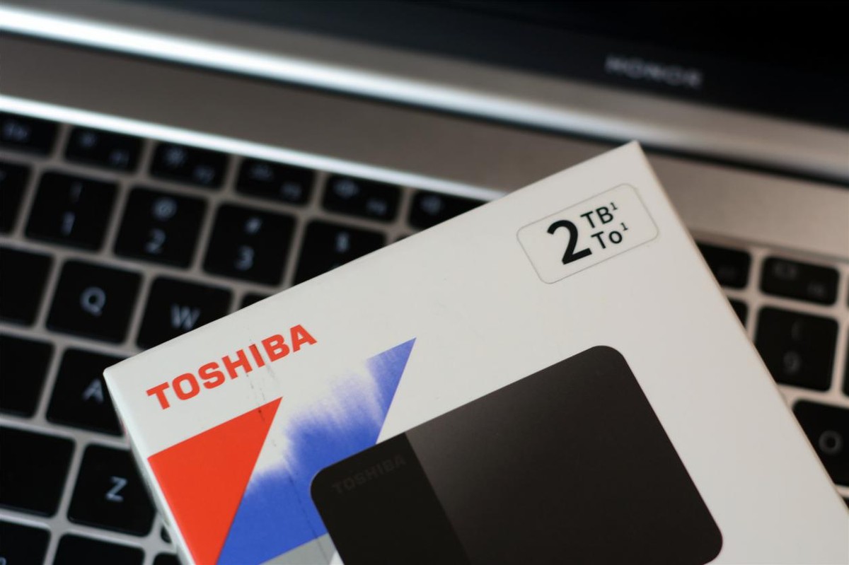 东芝便携式移动硬盘推荐,东芝2.5寸1TB移动硬盘