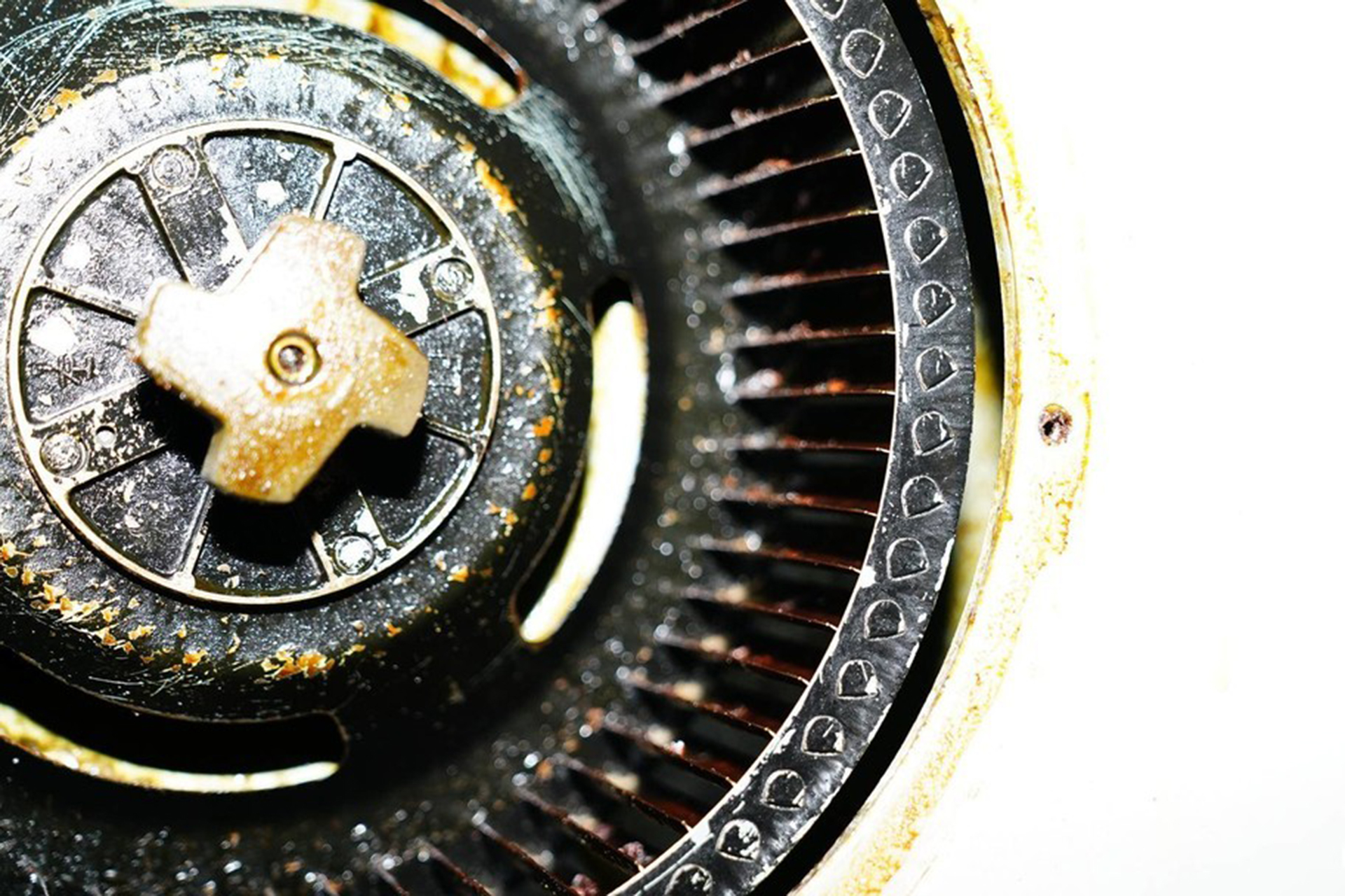 油烟机怎么选要注意哪些细节,油烟机怎么选有哪些实用配置