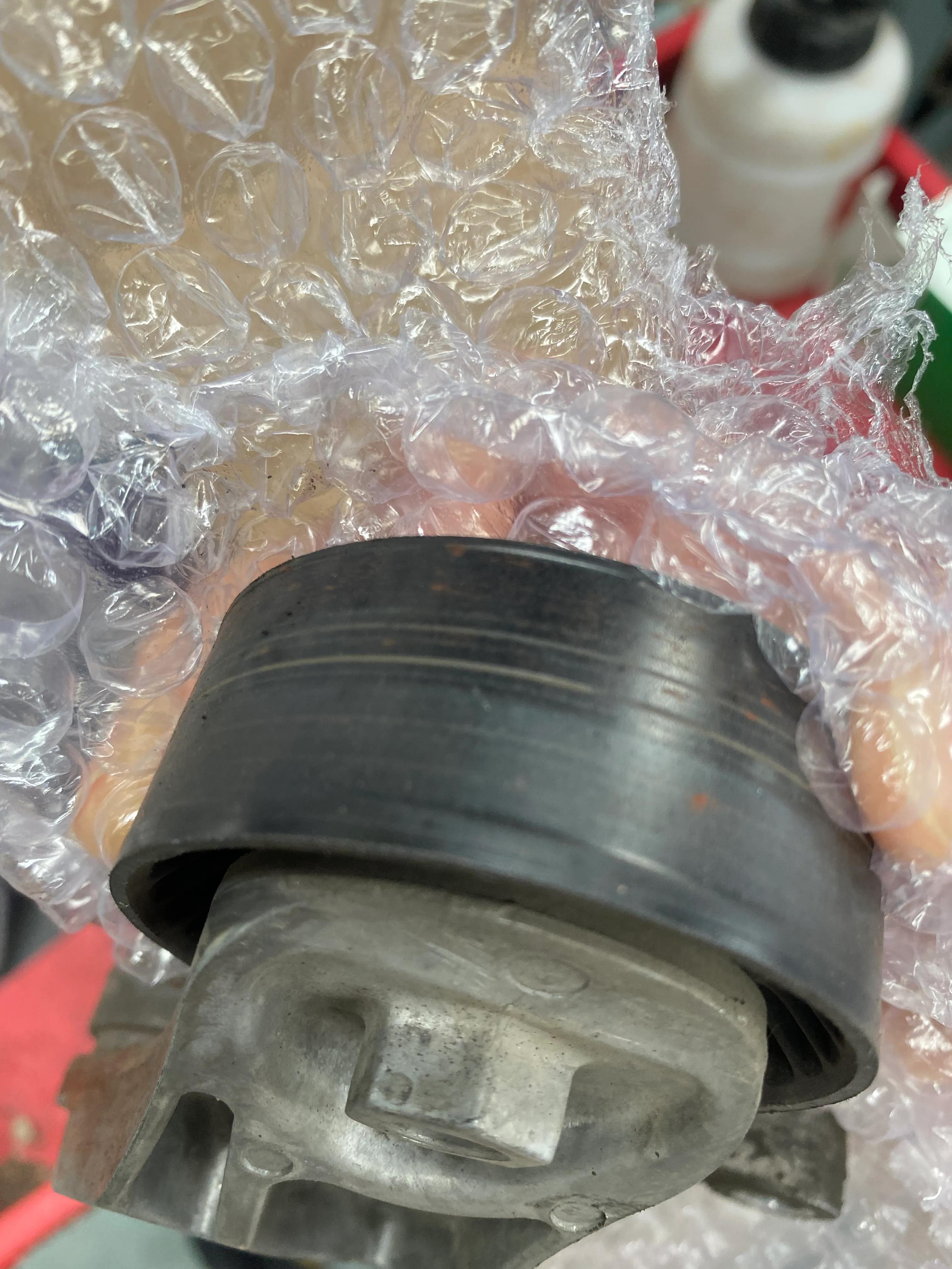 宝马3系f35更换膨胀阀,宝马3系f35发电机皮带安装图