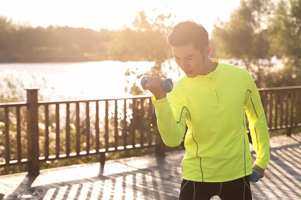 中医说的血热在西医里面是什么,血热妄征和血热是一样的吗