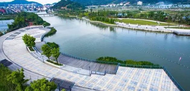 人气沸腾时代！万科双星何以持续热引小港？