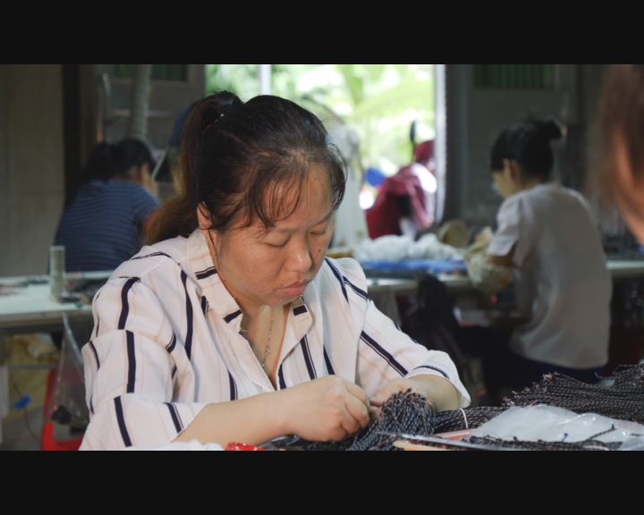 特色产业带动贫困户,特色产业助推脱贫致富