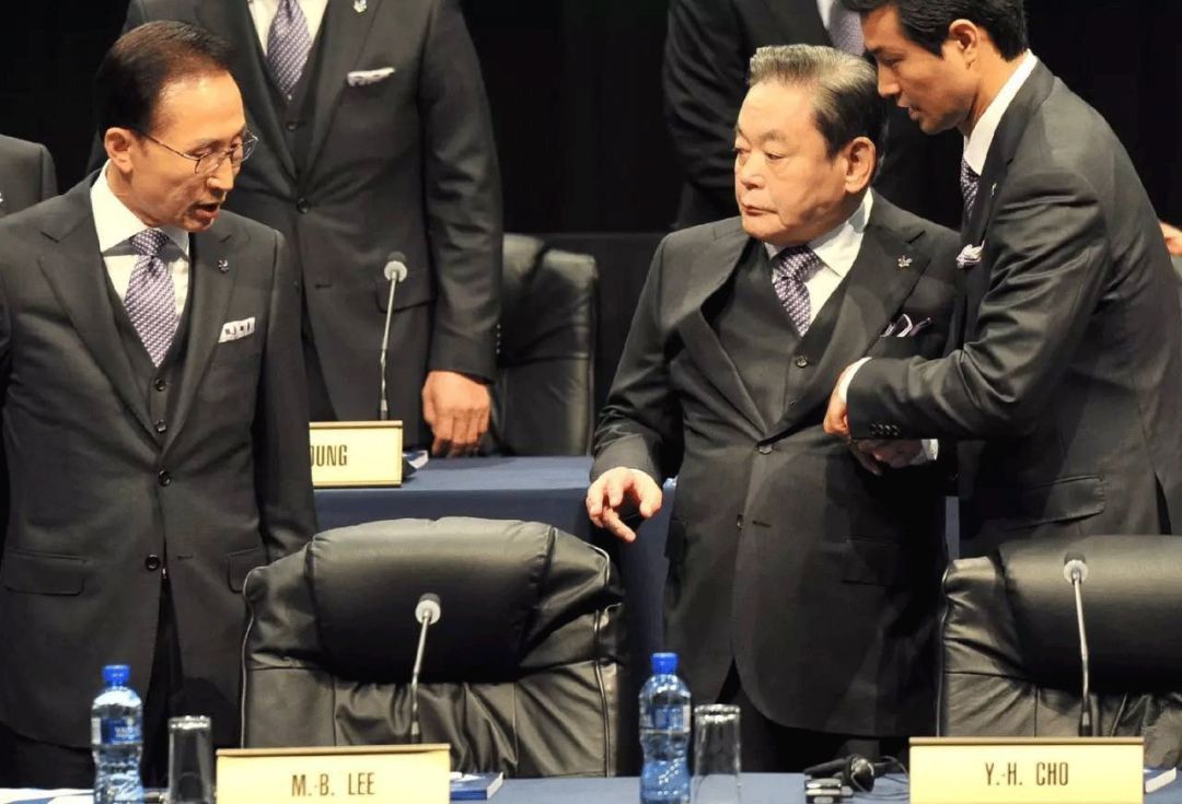 韩国为什么没有军队的指挥权,韩国收回战时指挥权吗