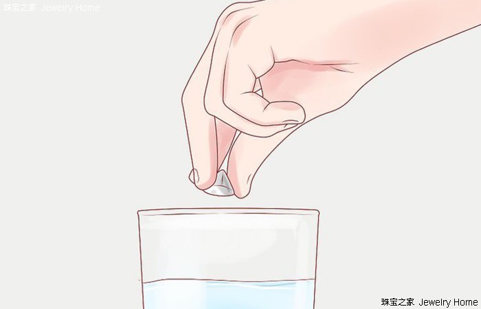 钻石戒指最简单辨别真假的方法,d1.00ct钻石怎么看真假