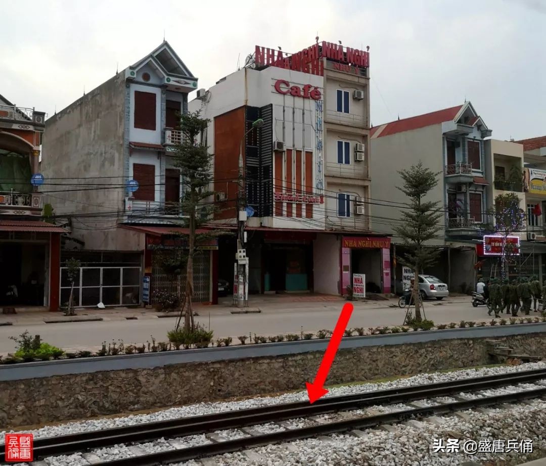 近邻▏车行谅山-河内，看中越两国发展差距