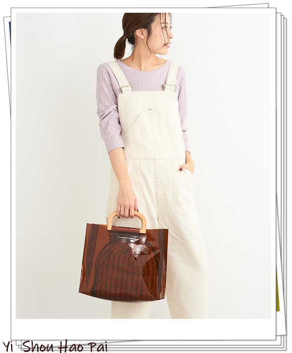 春夏包包流行颜色搭配,中性风格包包搭配夏季女装