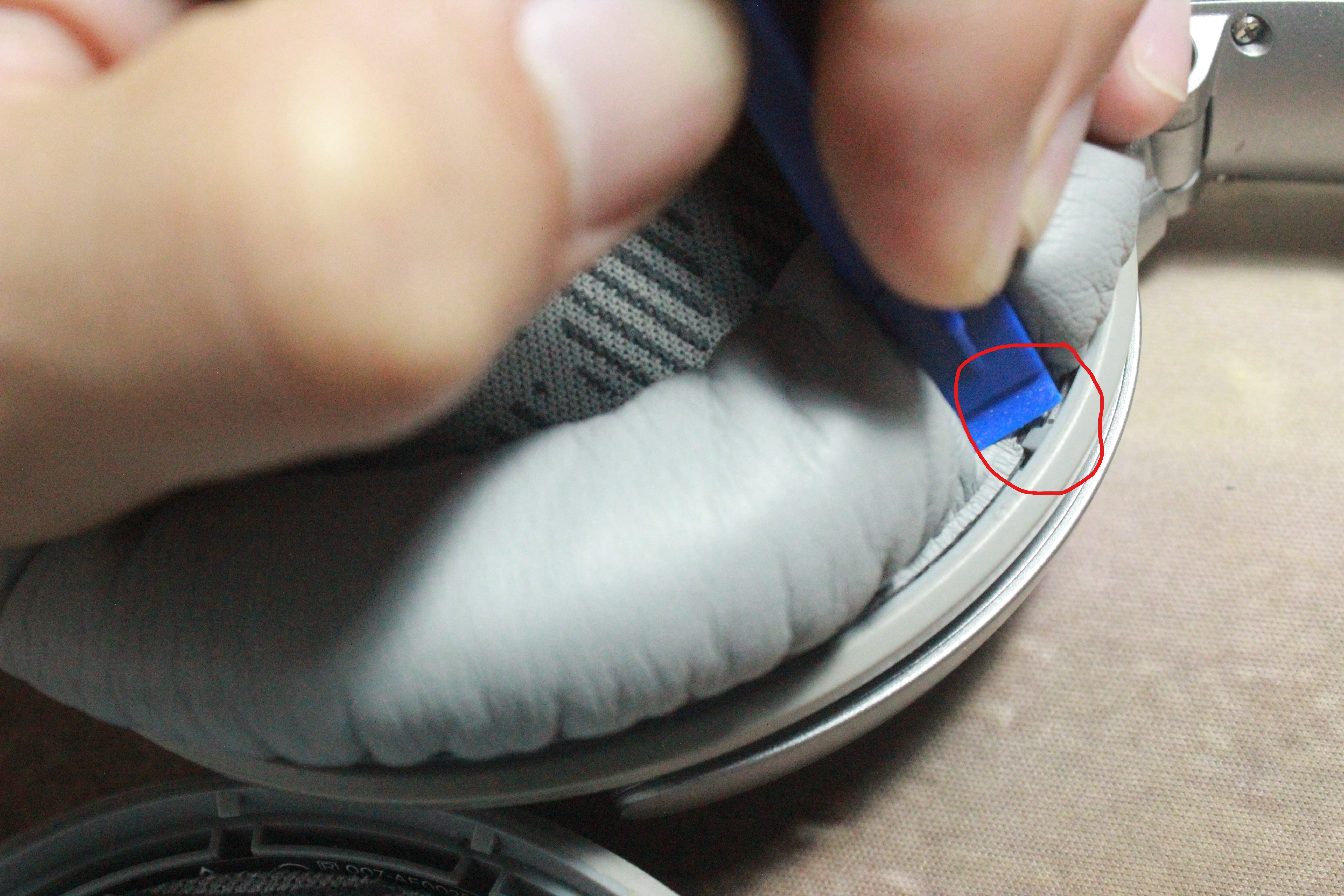 boseqc45官方耳套多少钱,boseqc35降噪耳机实体店试听