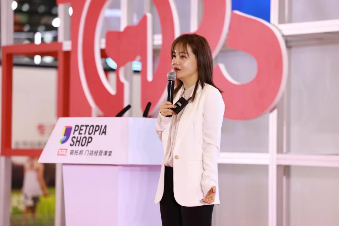 关于宠物店的选品和陈列,低端宠物店选品