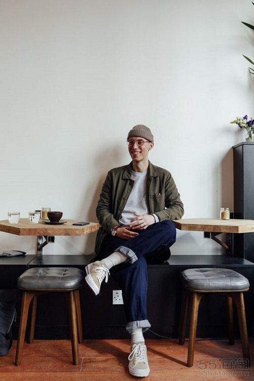 converse匡威米白色,converse匡威鞋子好刷吗