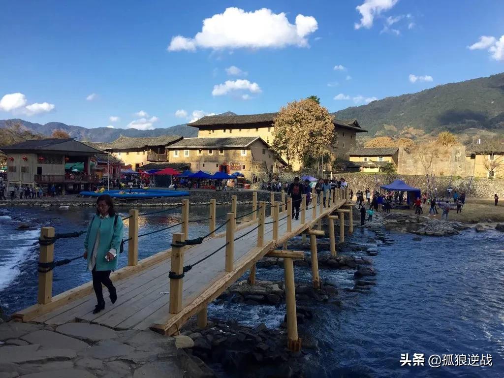 福建漳州南靖县云水谣景区,云水谣是漳州南靖的一个小镇
