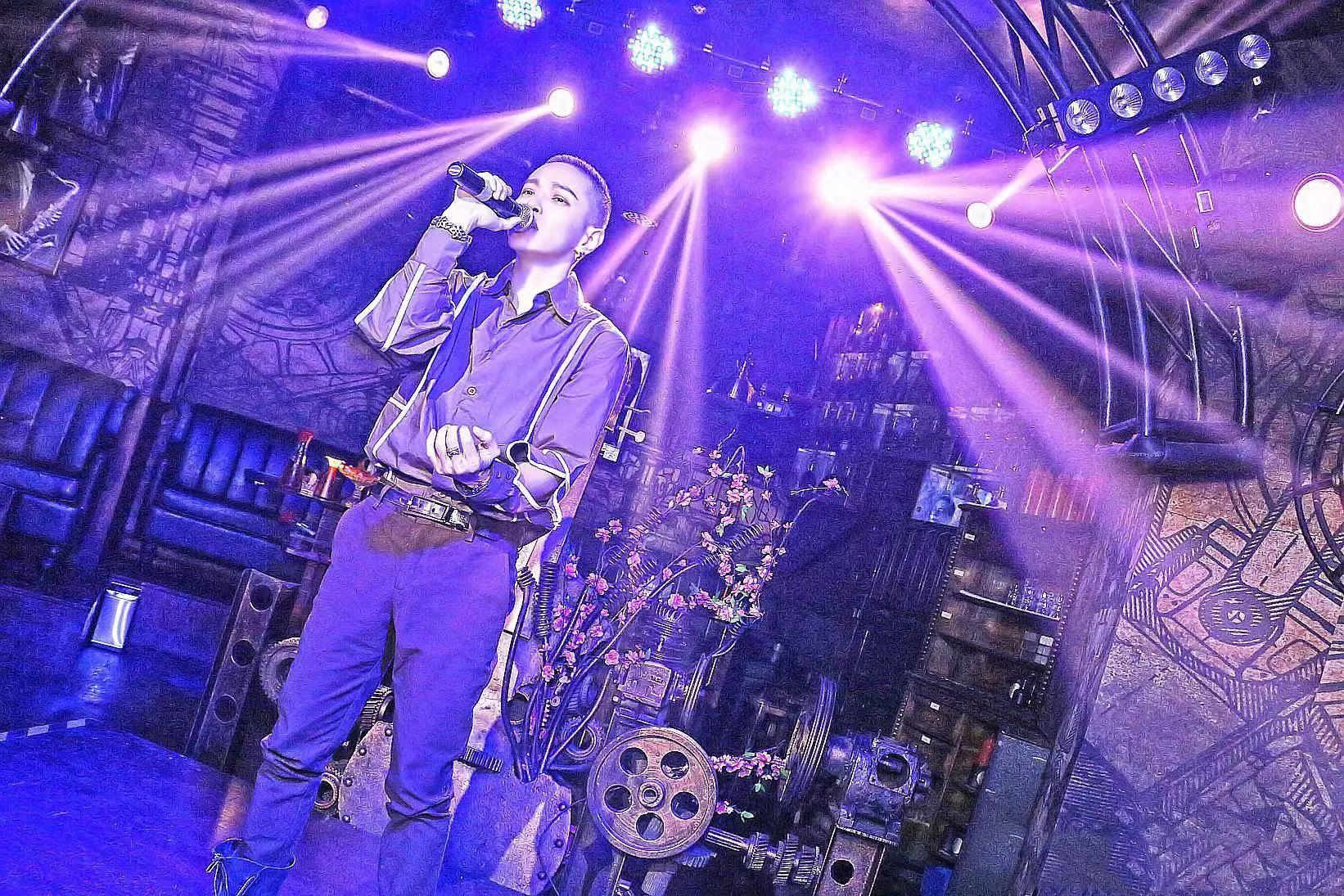 苏荷动态,苏荷哭了