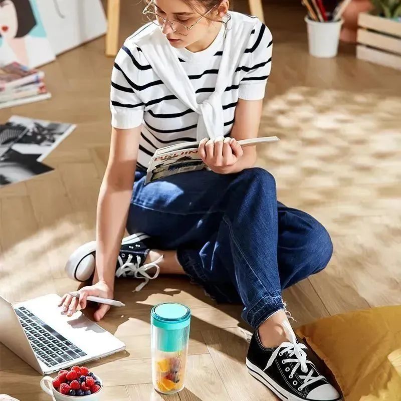 便携榨汁杯真的太方便,随身果蔬榨汁杯