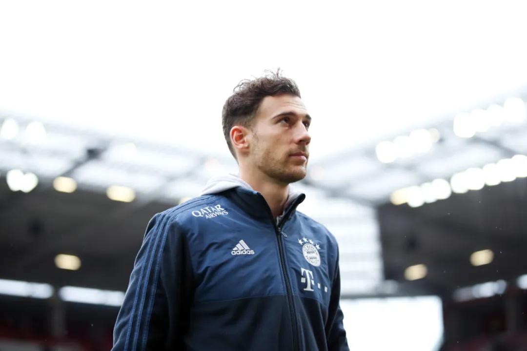 格雷茨卡可以踢中后卫吗,格雷茨卡值得换么