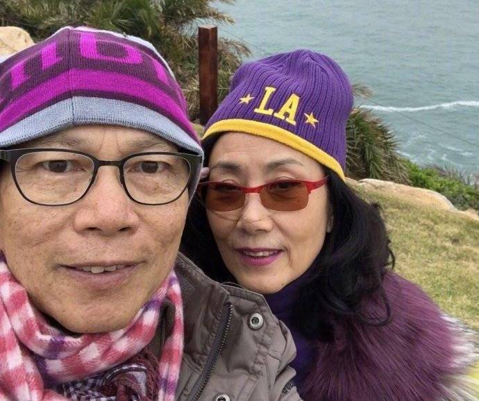 罗家英汪明荃婚后返港,罗家英汪明荃21年步入婚姻