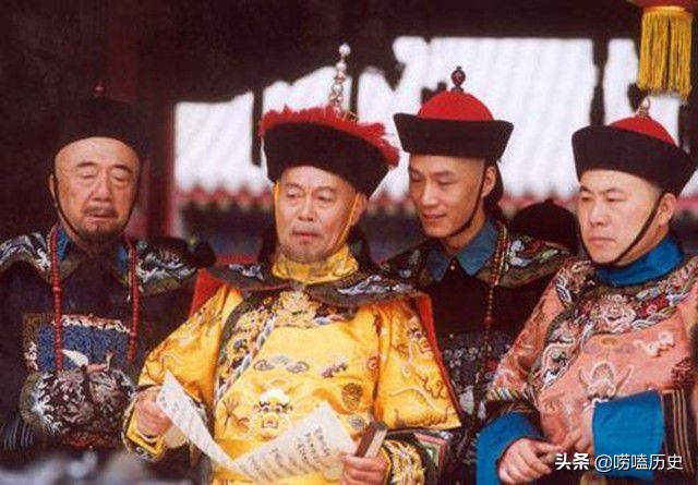 乾隆皇帝是怎样的一个人,乾隆是个败家子