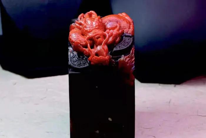 南红黑冻料图片,南红黑冻料稀有吗