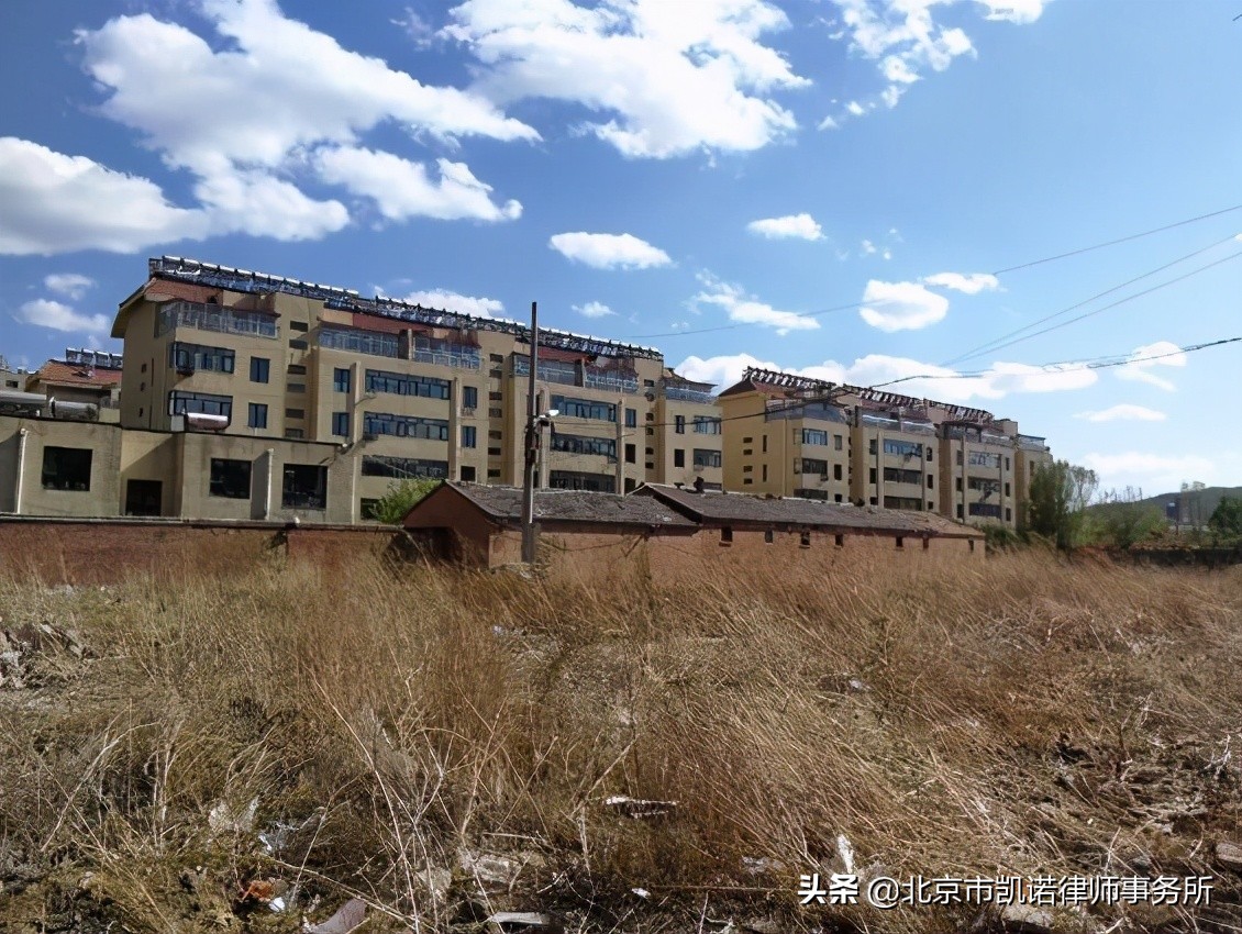 拆迁赔偿房屋所有权转移时间,房屋产权人过世后如何继承