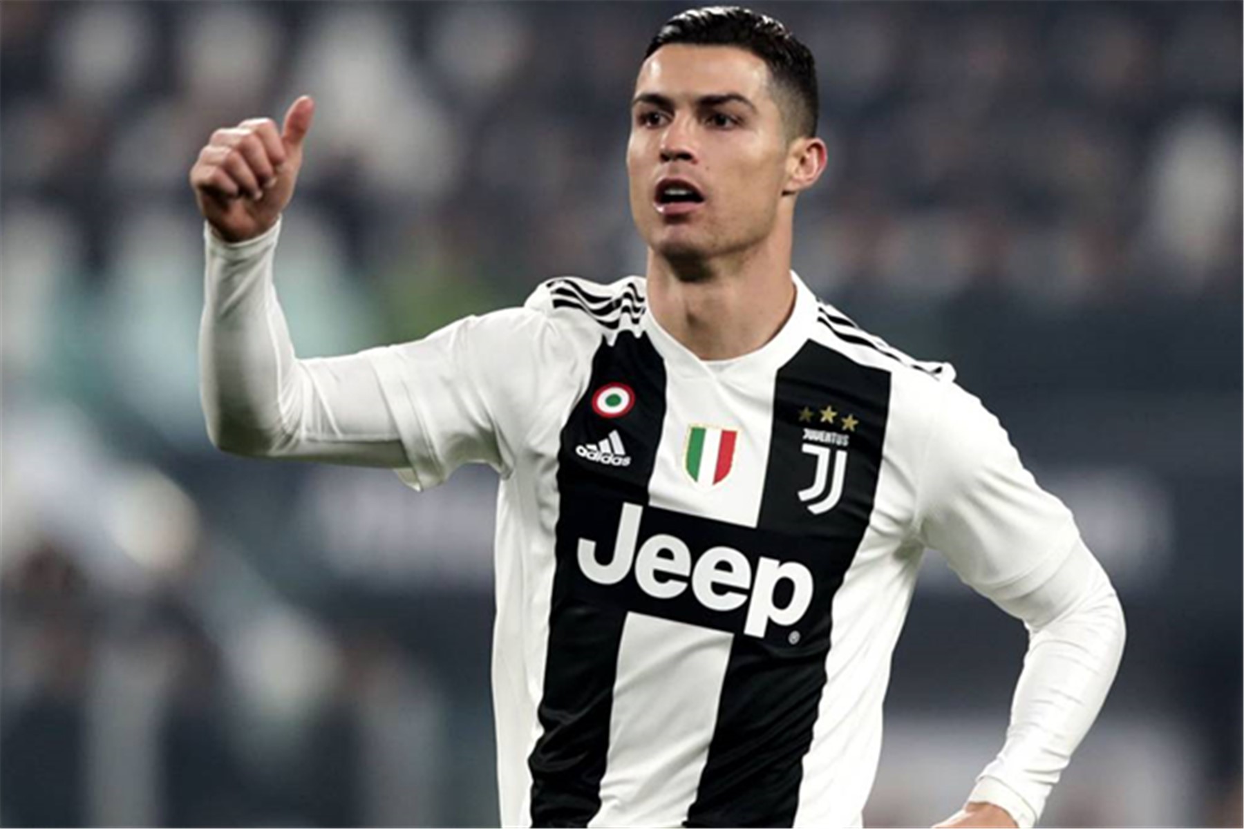 c罗尤文引援中锋,尤文图斯c罗皮尔洛