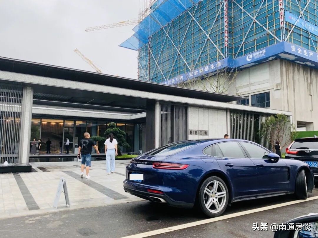扛鼎之作！北大街高端住宅售楼处首度公开，现场被买房人挤爆