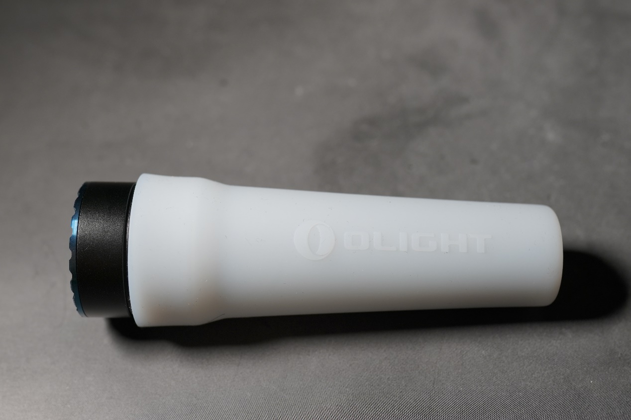 战术强光手电光源,战术型强光手电亮一下就不亮了