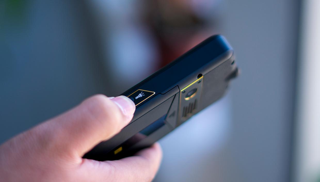 agmm5手机有什么缺点,agm手机老人机