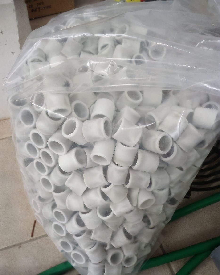 自己做大型水陆缸,在家自己打造一个沙漠缸