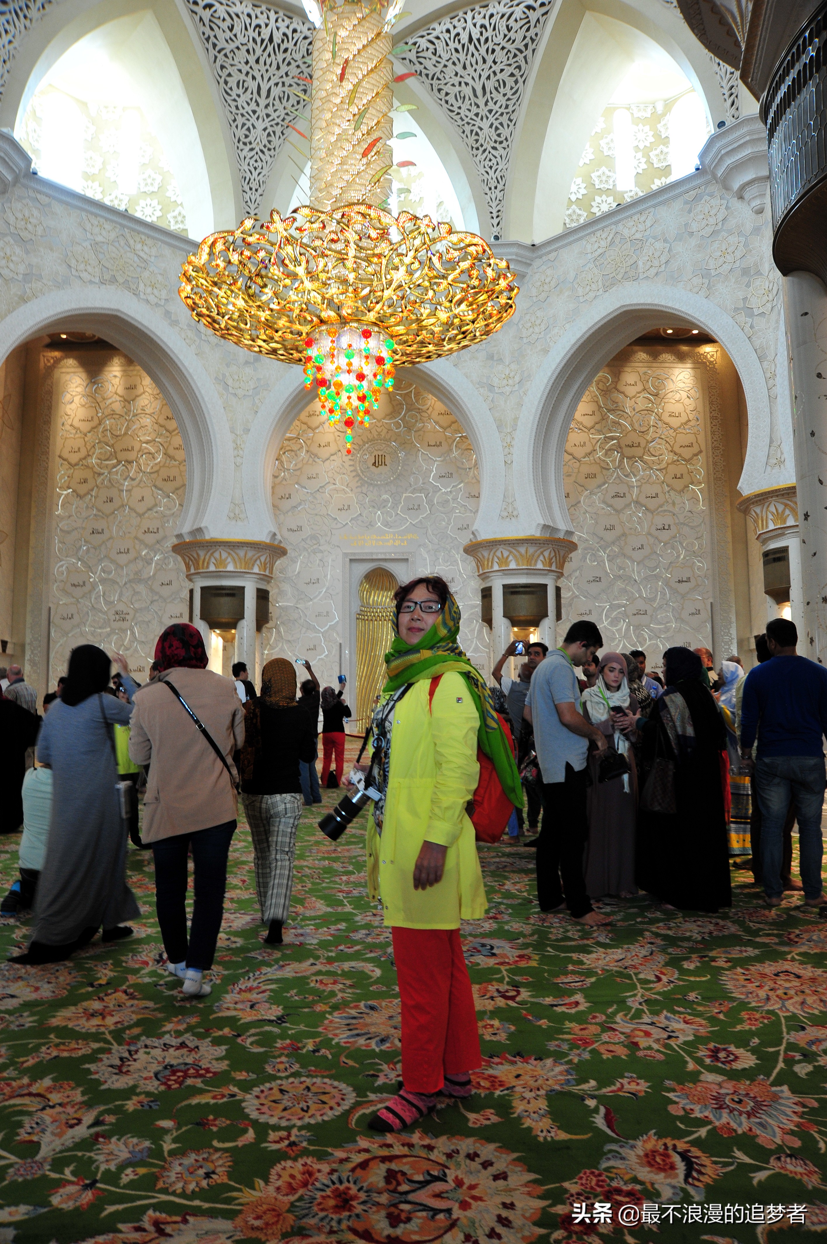 阿联酋谢赫扎耶德清真寺旅游,迪拜谢赫扎耶德路旅游