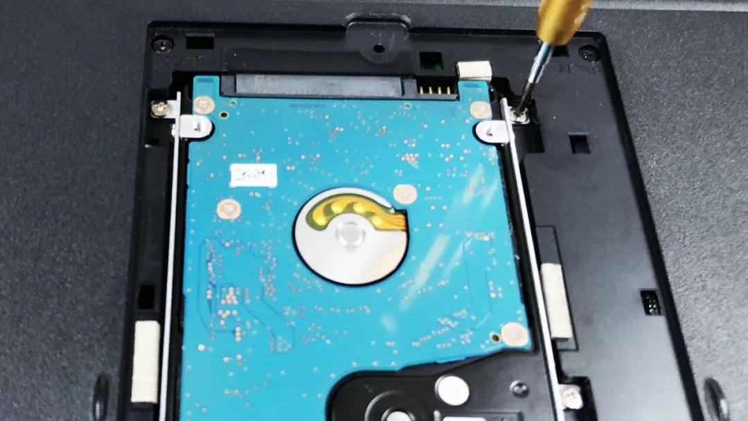 小鑫课堂|有了新硬盘,怎么装新系统