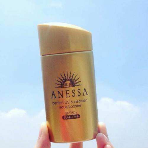 科颜氏防晒霜和安耐晒,自然色防晒霜排行榜第一名安耐晒