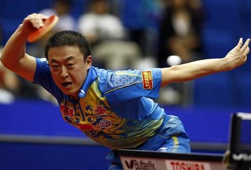 国乒王皓近照曝光娇妻美貌过人,男乒乓球运动员王皓