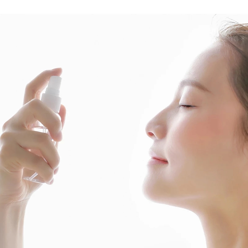 夏天油皮适合什么补水喷雾,夏天补水喷雾英氏