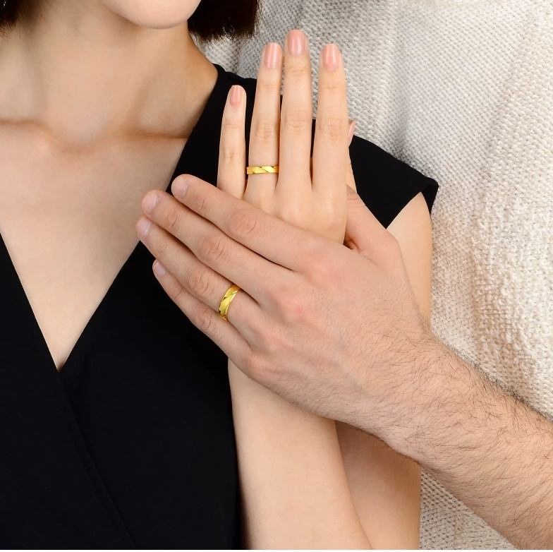 钻戒可以改项链吗,18k钻石戒指改圈影响钻戒吗