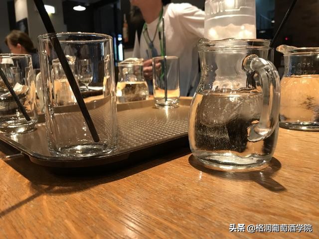 山崎白川威士忌区别,山崎威士忌介绍