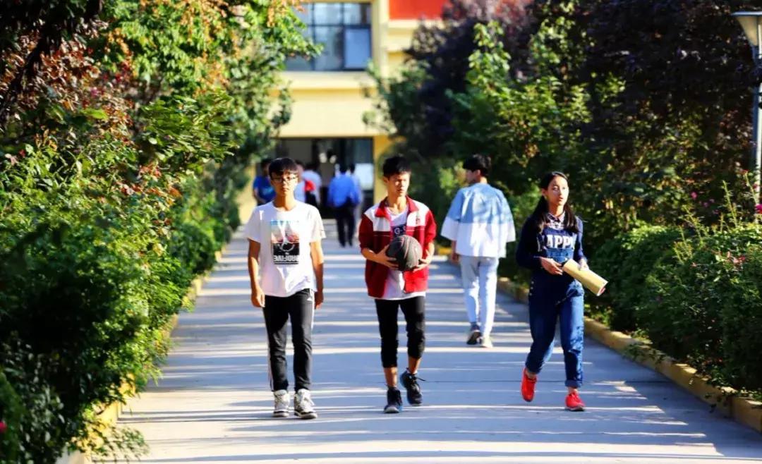 西安博爱国际学校中学部口碑,西安博爱国际学校全景